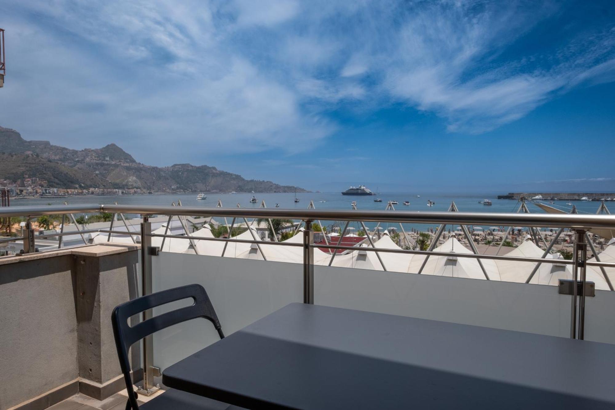 Apartament Apple House Giardini-Naxos Zewnętrze zdjęcie