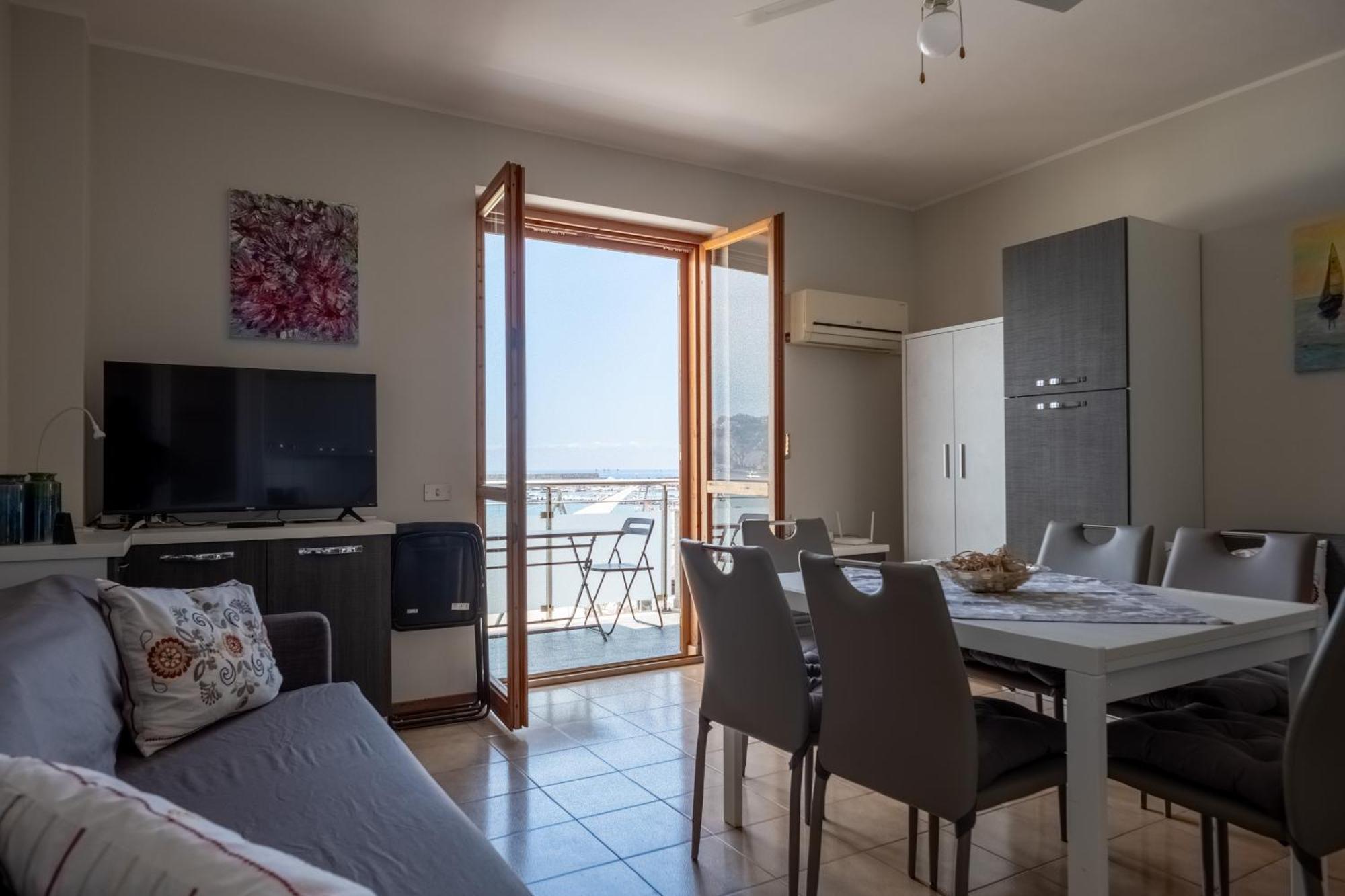Apartament Apple House Giardini-Naxos Zewnętrze zdjęcie